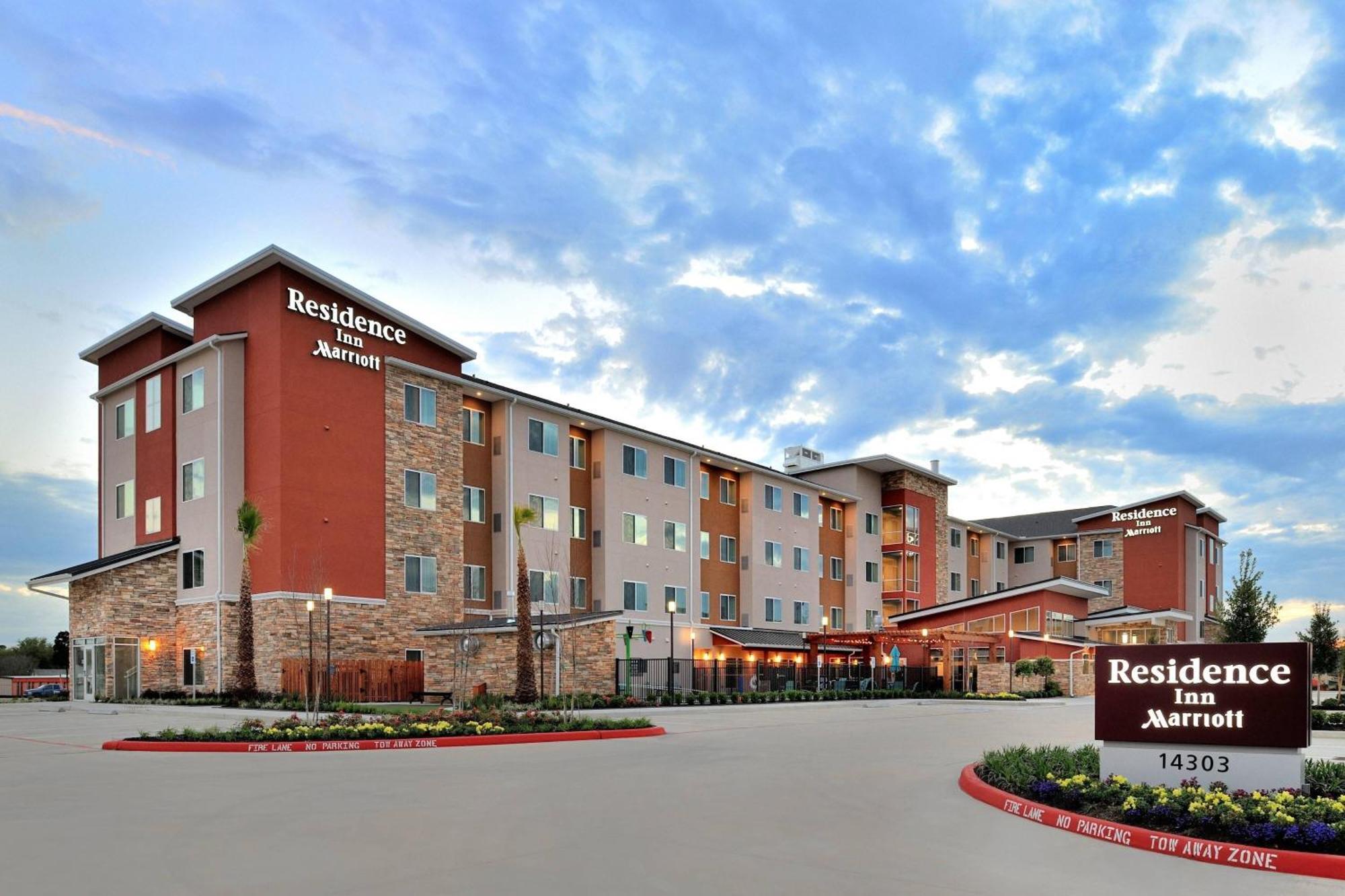 Residence Inn By Marriott Houston Томбол Екстериор снимка